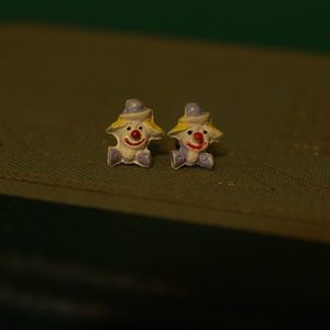 VINTAGE LITTLE CLOWN STUDS - SO CUTE